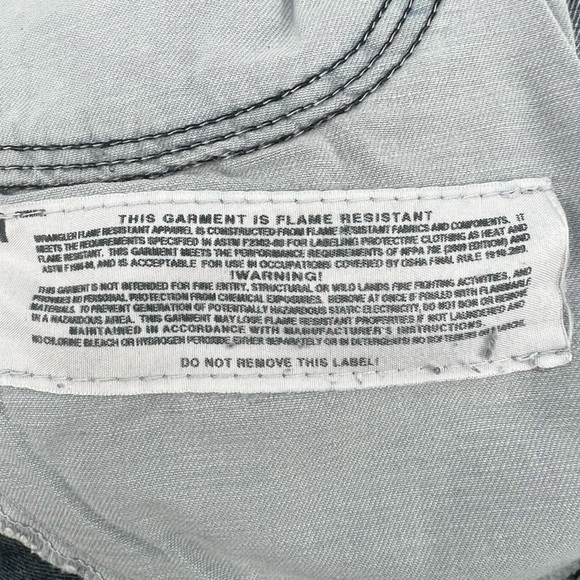 Wrangler Flame Resistant Advanced Comfort Regular Fit Jeans Size 34 x 32 Men's - Picture 6 of 8